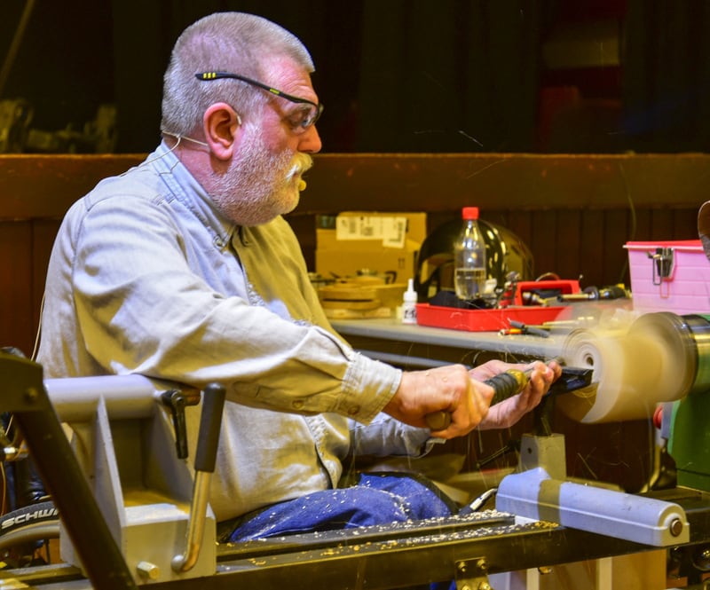 I like to take advantage of any means of support available, including moving the tailstock to provide elbow support