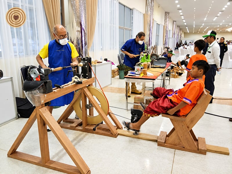 2018 World Wood Day woodturning demonstration in Laos