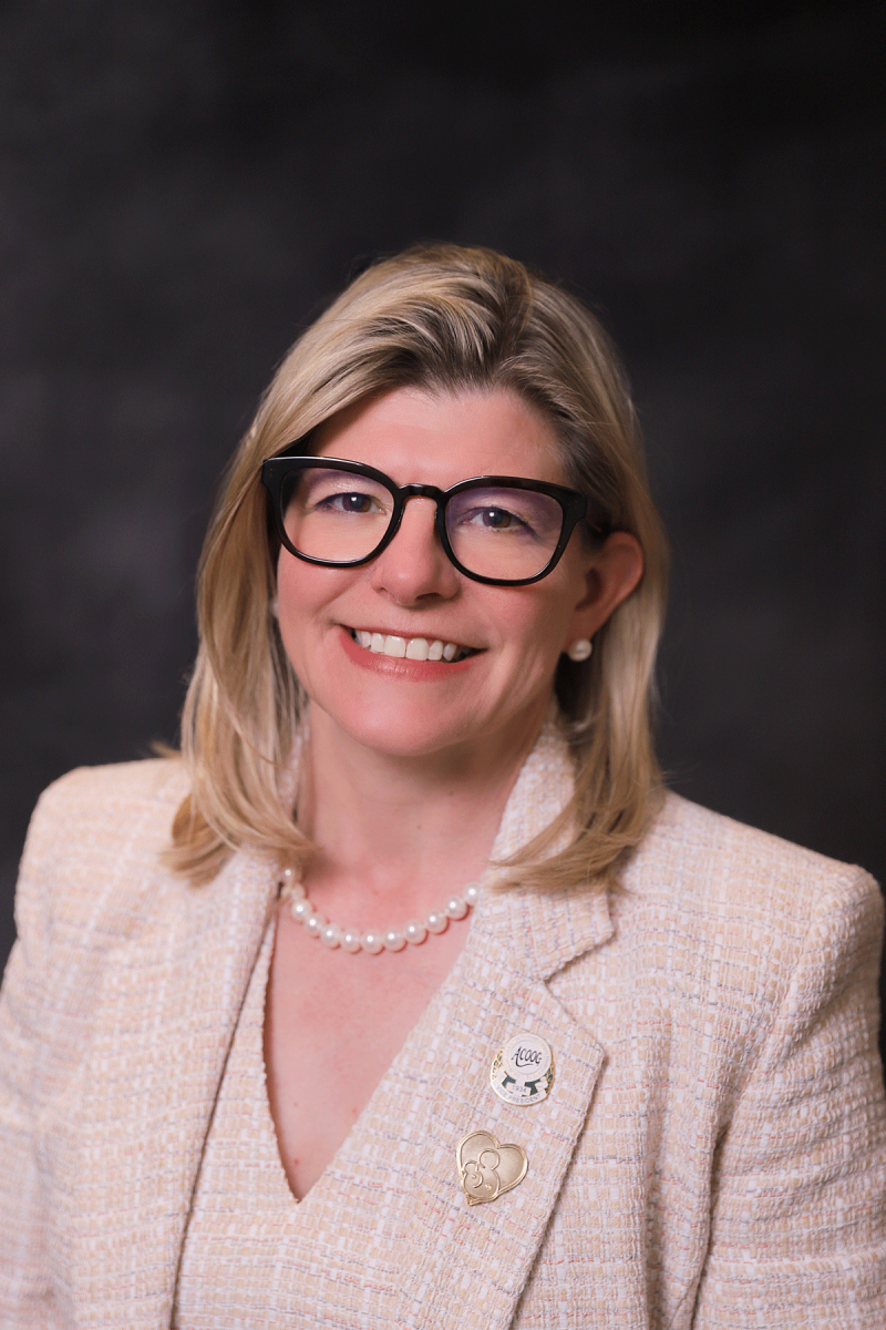 Dr Jennifer Papp