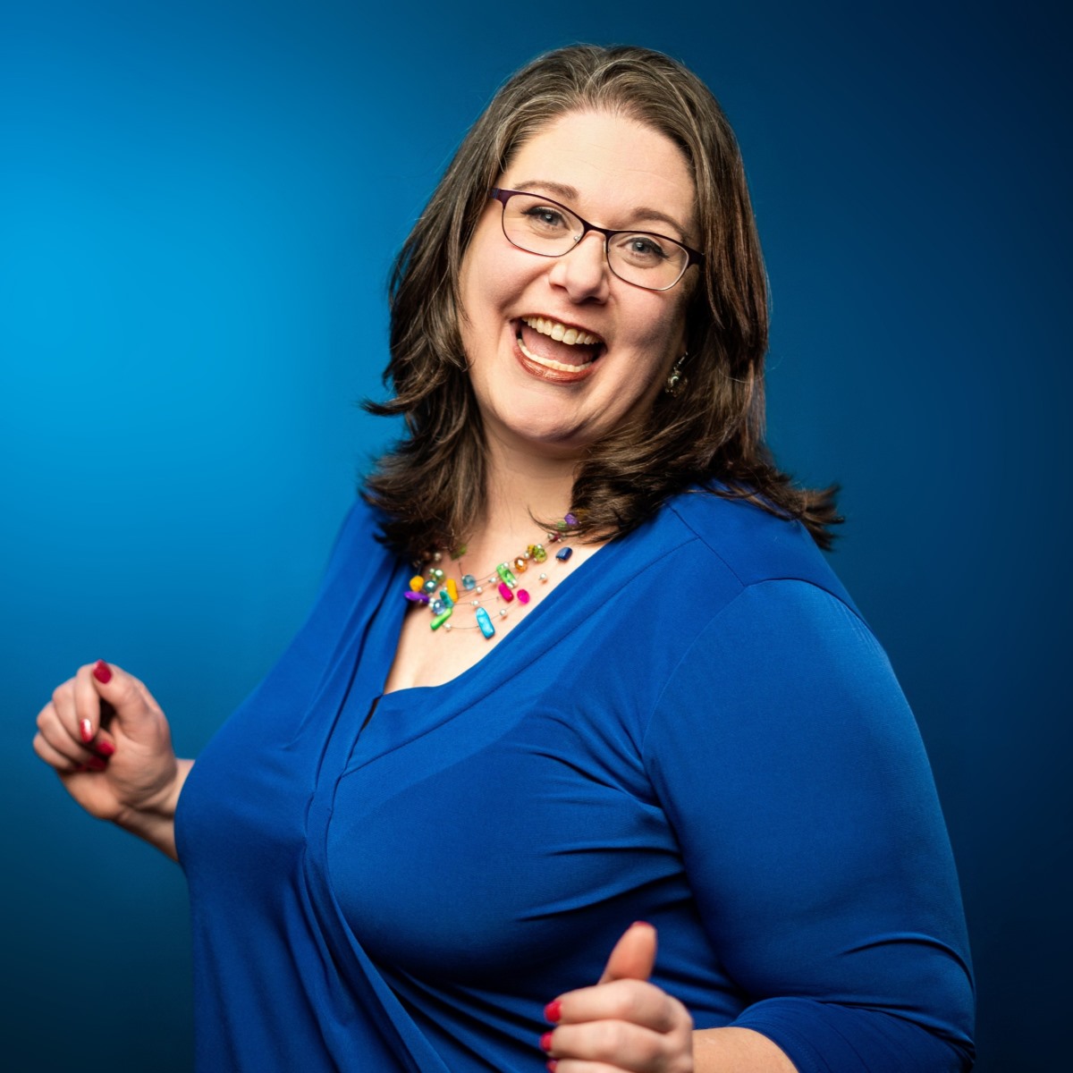 Lauren Ansley Headshot