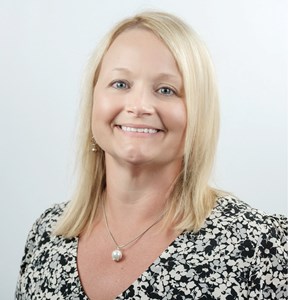 Photo of Allison Cummings