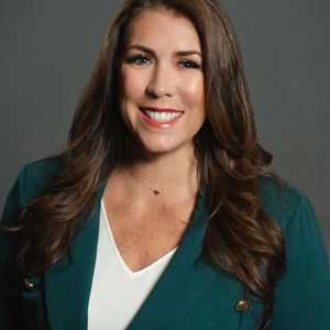 Photo of Shannon Cox