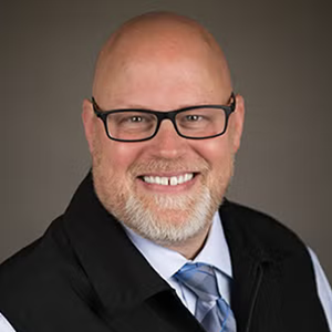 Photo of Kirk Bennett