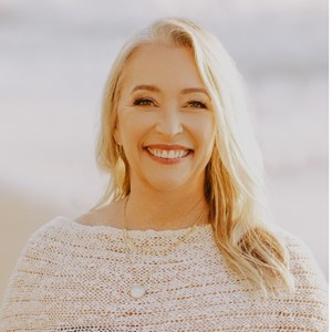 Photo of Dawn-Marie Ickes