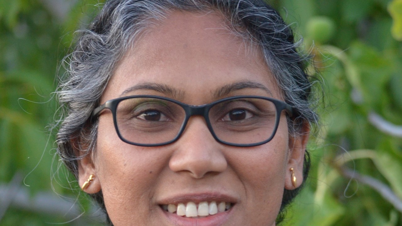Dr.Sandy-Founder & Pelvic Floor Expert