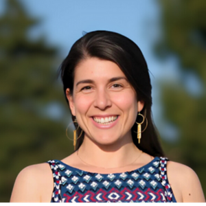 Photo of Lauren Robertori