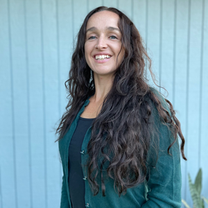 Photo of Stephanie Accalia