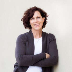 Photo of Stephanie Riley Hahn