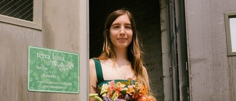 Bloom to Balm: Building Wellness Products from Flowers and Botanicals