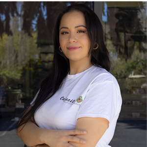 Photo of Lizeet Bustamantes