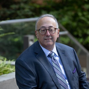 Tom Leonidas