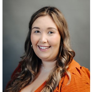 Photo of Hannah Warfield