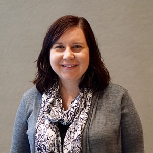 Photo of Laura Moore