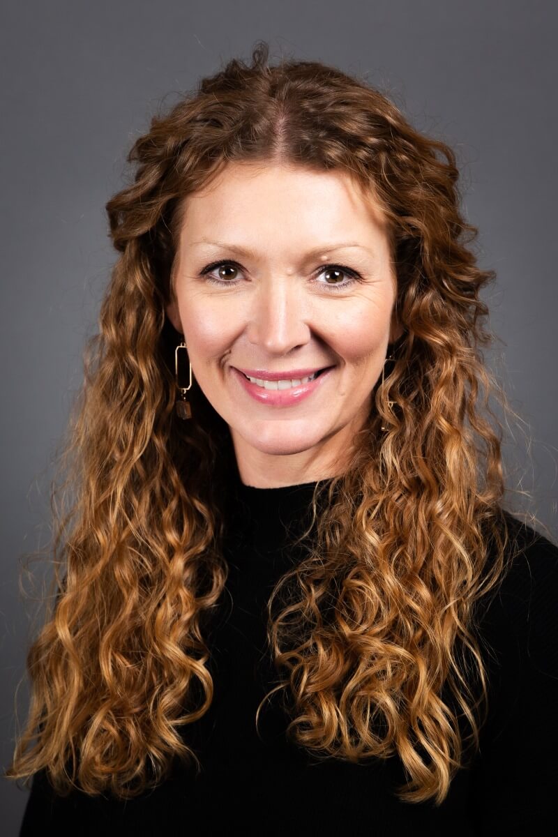 Krissy Fett, Apartments.com