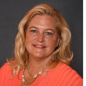 Photo of Rhonda Brewster