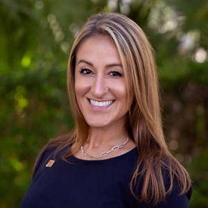 Laura Cari, CCIM