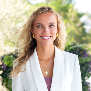 Viktoria Hund