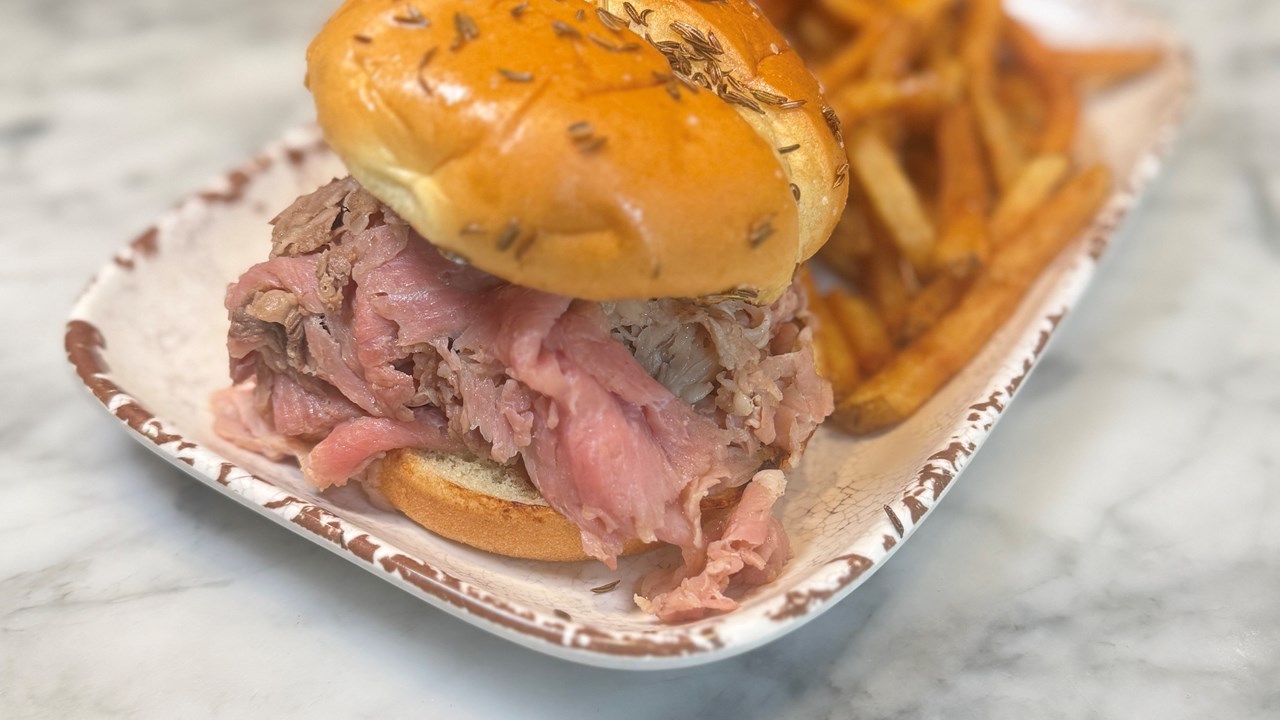 Prime Rib on Weck