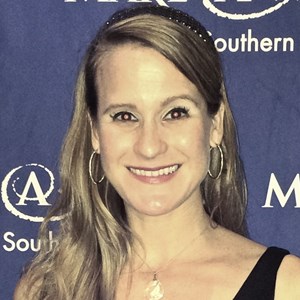 Photo of Eliza Warren