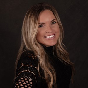Photo of Jennifer Turner