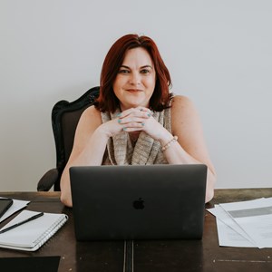 Photo of Holly Carpenter