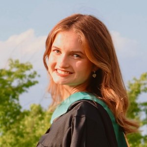 Photo of Julia Briggs