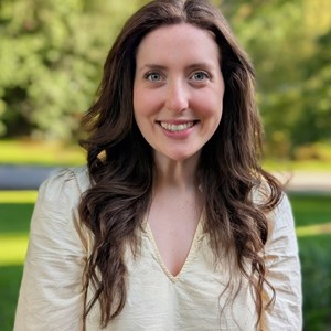 Photo of Hannah Jones