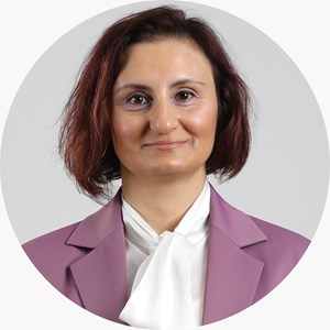 Photo of Defne Arisoy