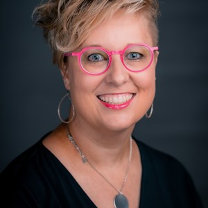 Photo of Betsy Crawford