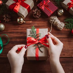 Holiday Market Gift Wrapping Station