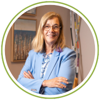 Headshot of panelist Jayne Van Bramer