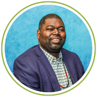 Headshot of panelist Jon Solomon