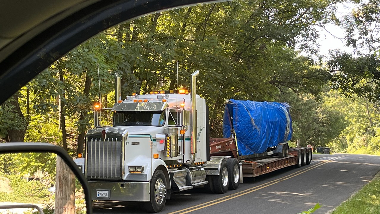 RGN/ equipment trailer