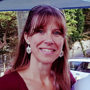 Photo of Holly Thyng