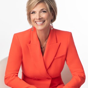 Photo of Debbie Peterson