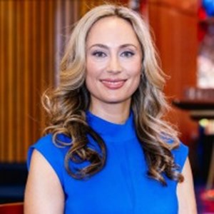 Photo of Julia Grinshpun