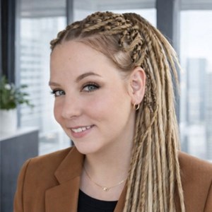 Photo of Christy Dunbar