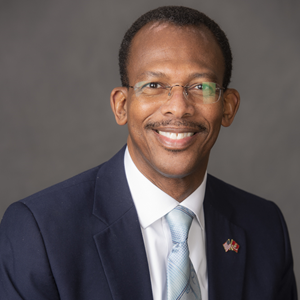 Photo of Linzie Atkins