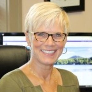 Photo of Jocey Henderson