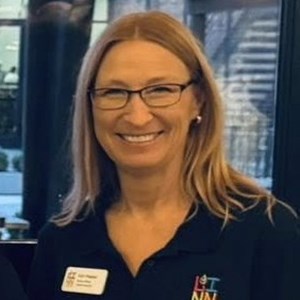 Photo of Kim Pasker