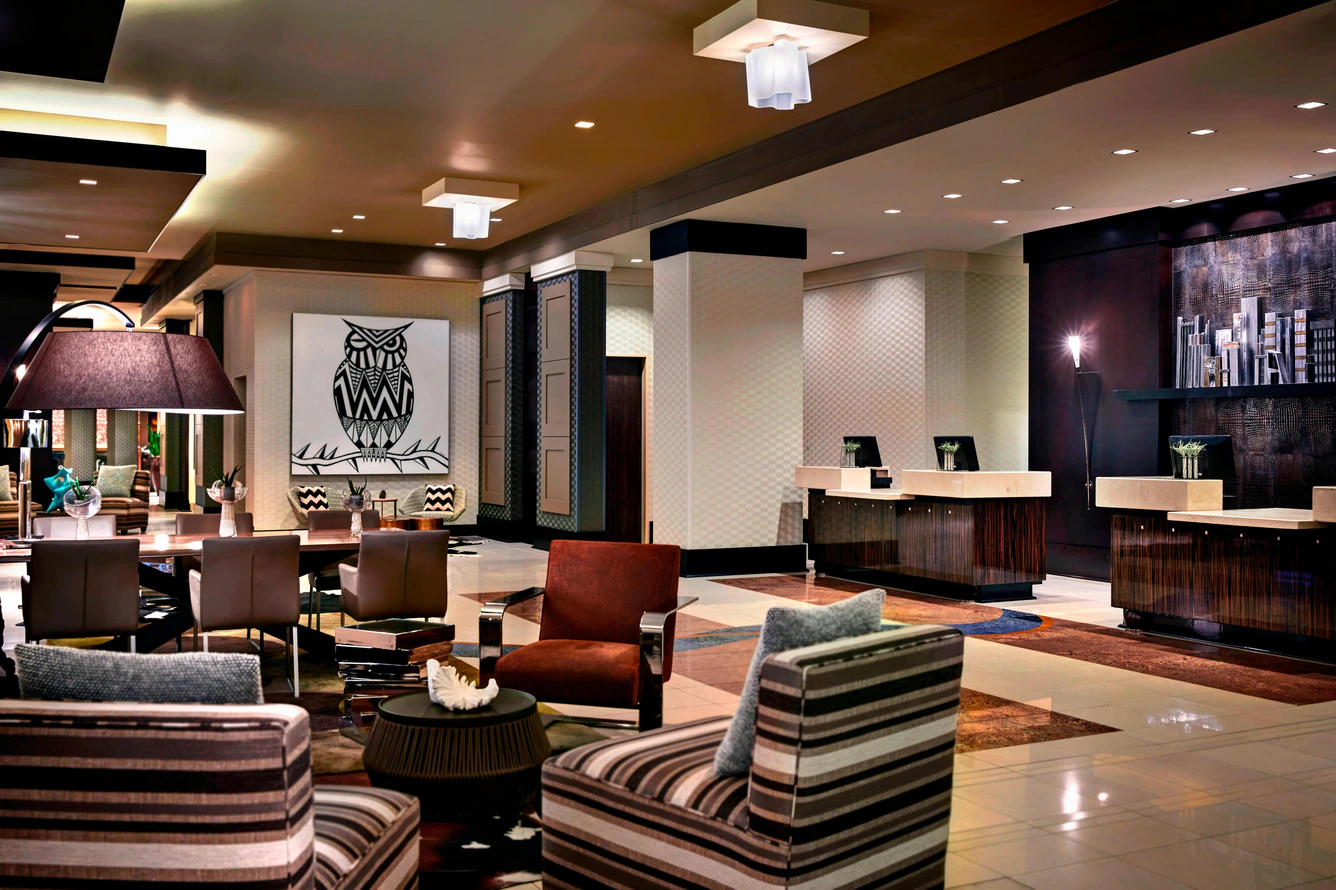 Lobby of the Marriot Renaissance Phoenix Downtown Hotel