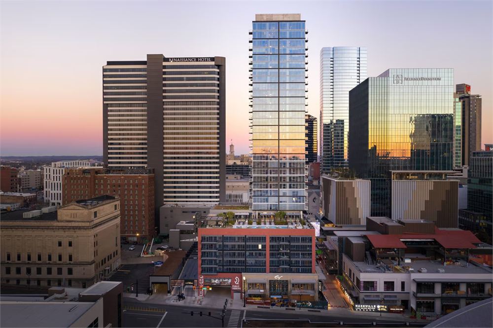 Twilight view of the Renaissance Nashville hotel