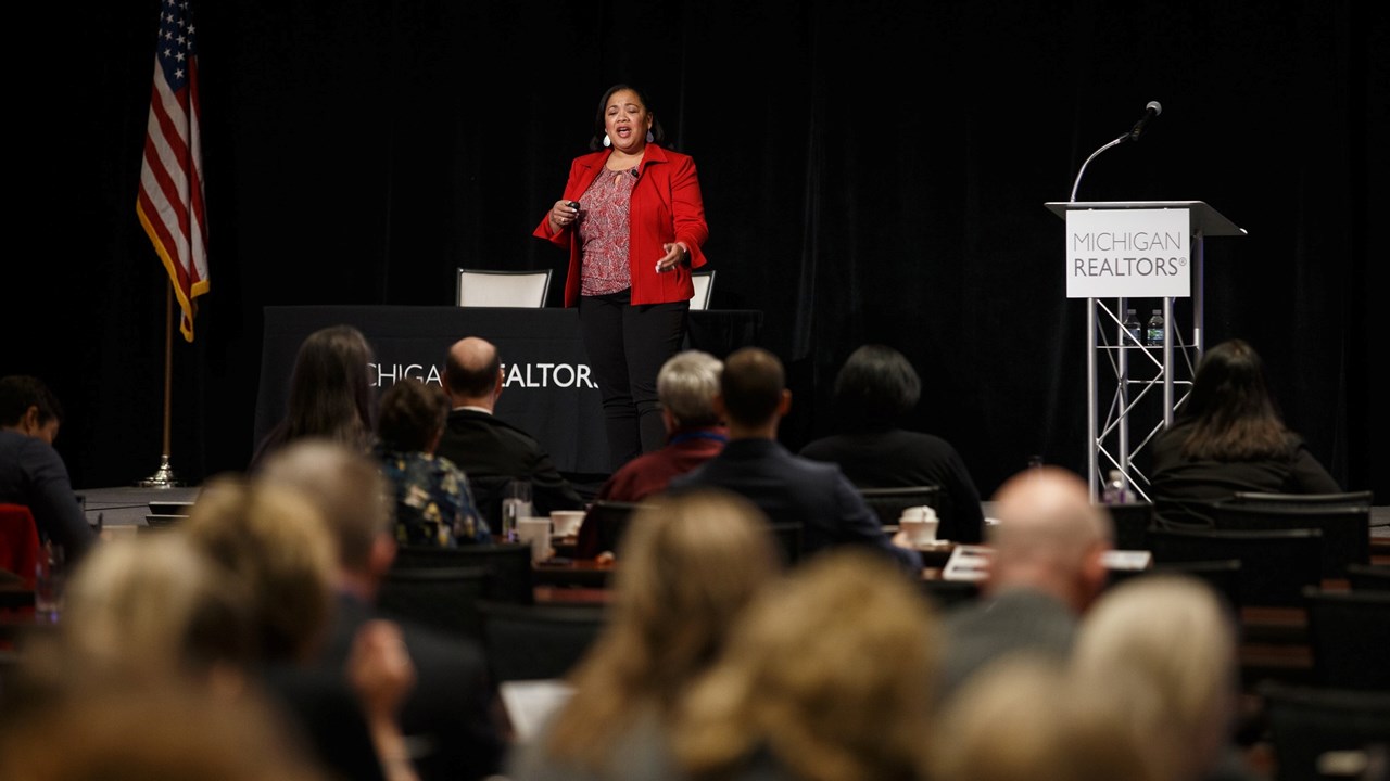 Corporate, Nonprofit, and Association Speaker