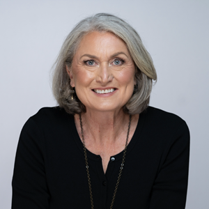 Photo of Liz Weber