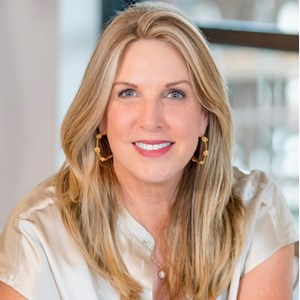 Photo of Kim Costa