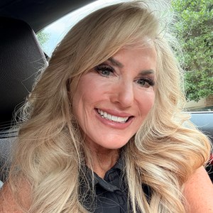 Photo of Michelle Bishop