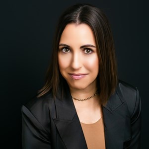 Photo of Renee Bauer
