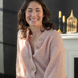 Photo of Sarah Kagan
