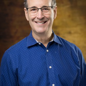 Photo of Scott Lesnick