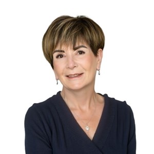 Photo of Sharon Weinstein